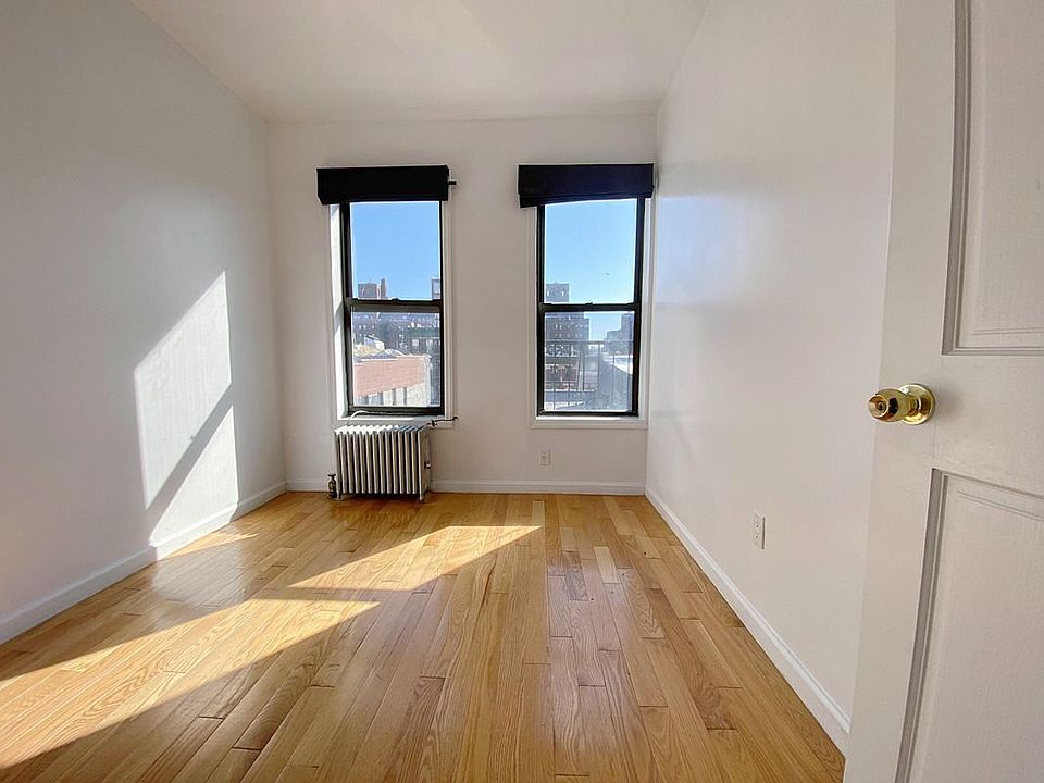 1st image of 52 Henry St APT 6RE
