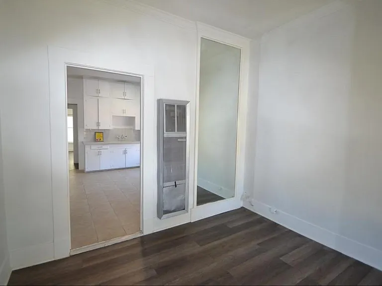 1517 Bonnie Brae St #4 — Photo 24