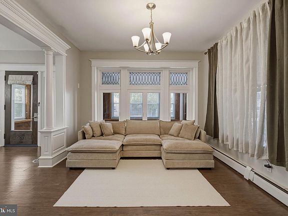 5th image of 24 Aberdeen Pl