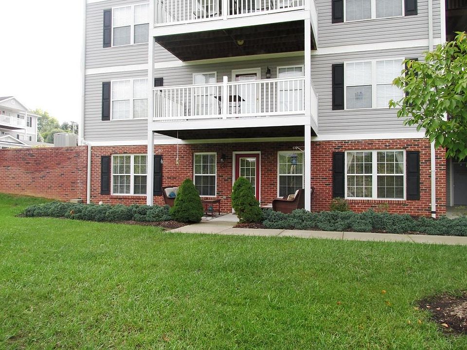 1st image of 700 Sir Echo Dr Unit 304