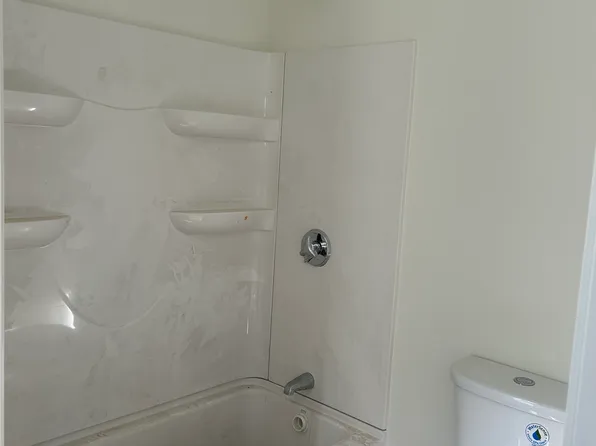 27 Intervale St #1N, Brockton, MA 02302