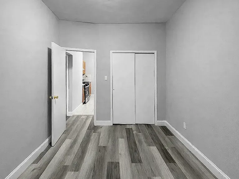 227 Thomas S Boyland St #4 — Photo 6