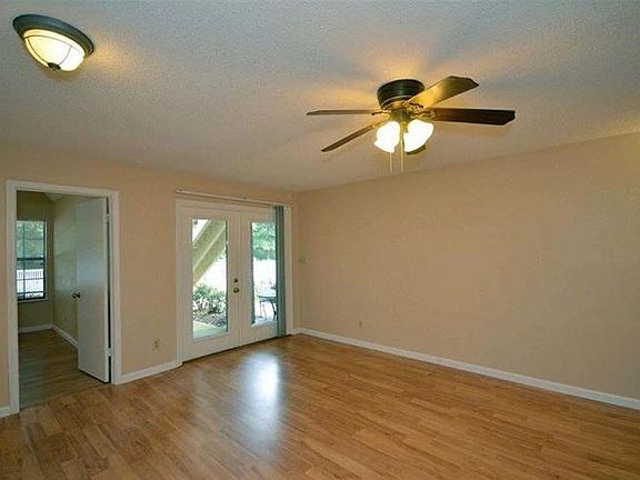 2nd image of 5001 Grande Dr APT 112