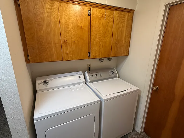 730 W 18th St #3 — Photo 8