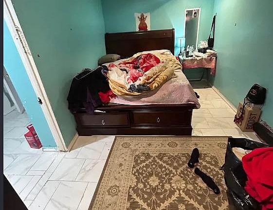4th image of 140 Sterling Ave #1