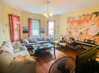 205 College Ave #1BU4, Somerville, MA 02144