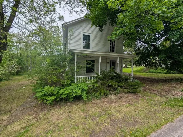 11 N Main St, Cohocton, NY 14826
