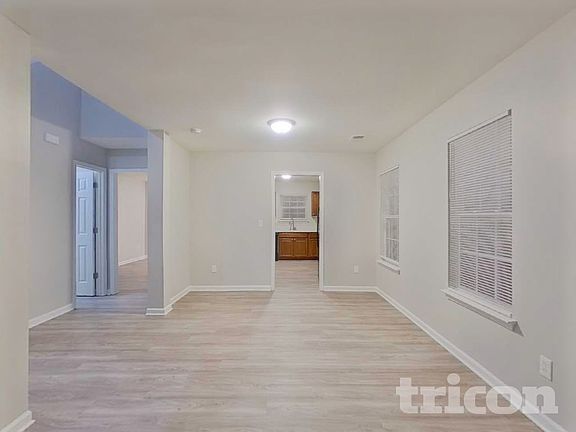 3rd image of 5506 Linda Vista Ln