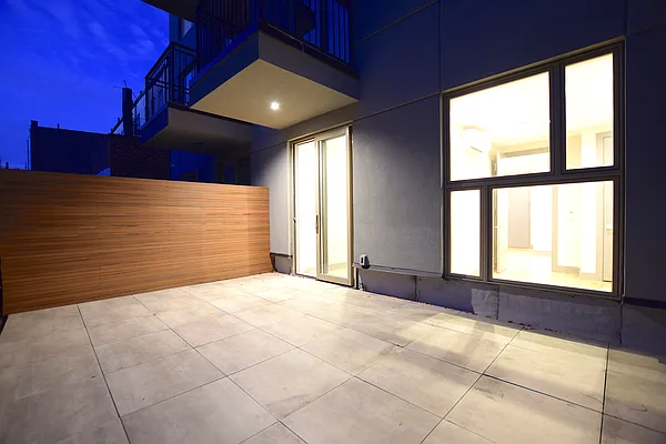 Rented by Joel Scharf, LREB | media 29