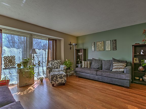 5th image of 13322 Emiline St