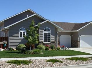 728 Country Rd W, Rapid City, SD 57701