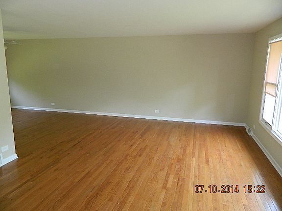 4th image of 4310 Oakwood Ln