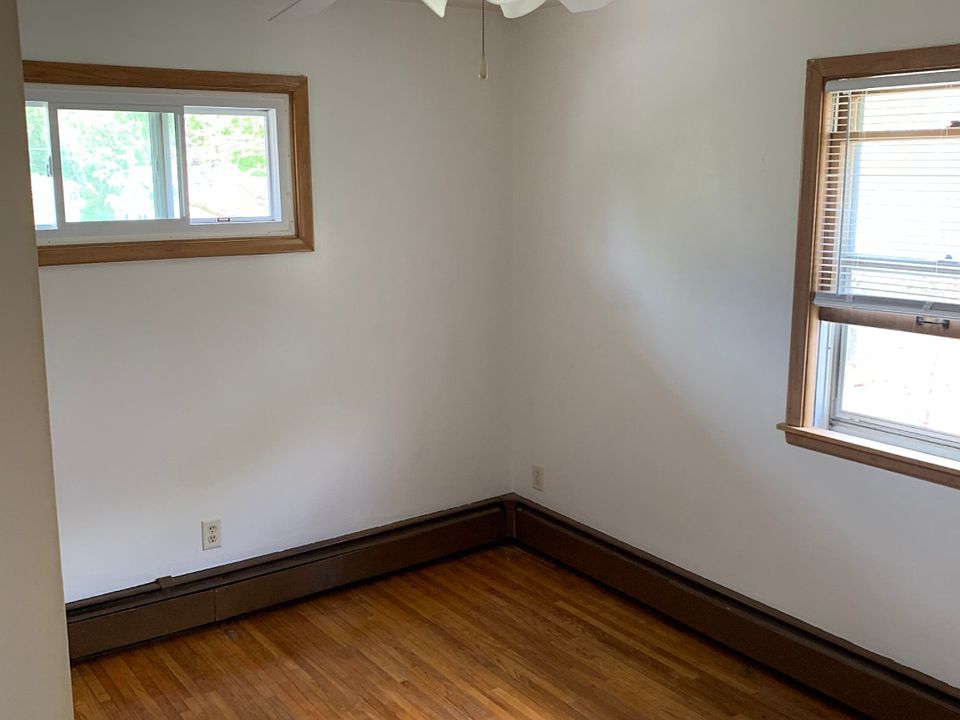 1st image of 999 Burns Ave APT 7