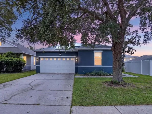 4951 WHISTLING PINES COURT, WESLEY CHAPEL, FL 33545