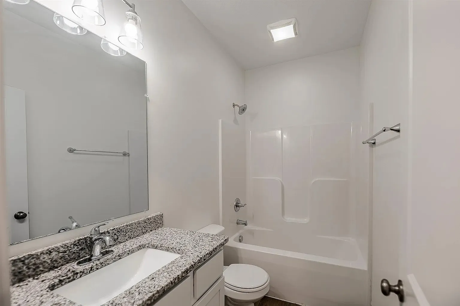 5777 E Bristol St — Photo 1