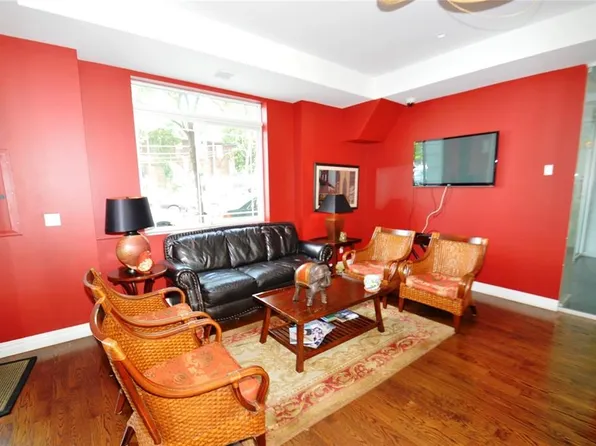 69-14 41st Avenue image 4 of 22