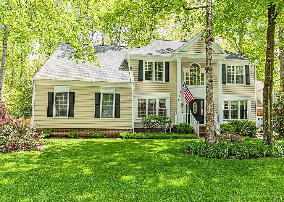 1st image of 10262 Stratford Hall Ct