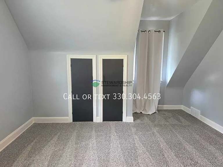 2119 Maple Ave NE — Photo 10