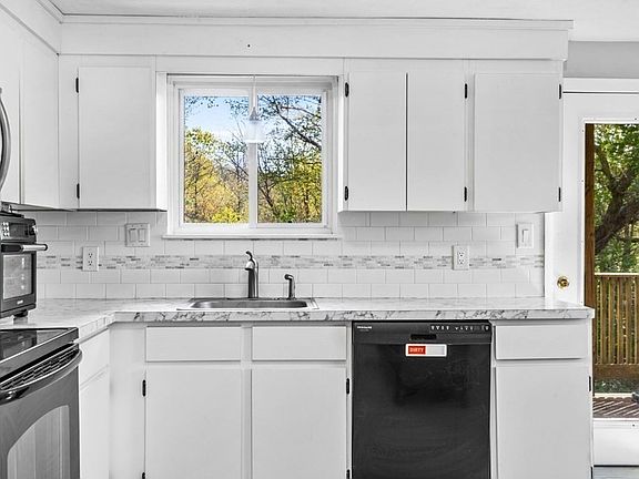 3rd image of 108 Kotlik St