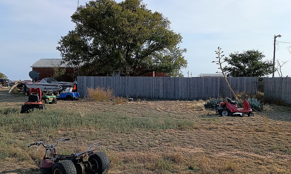 2nd image of 1347 Us Highway 87
