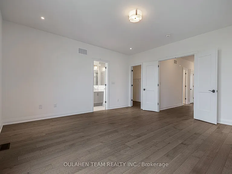 75 West Village Ln — Photo 13