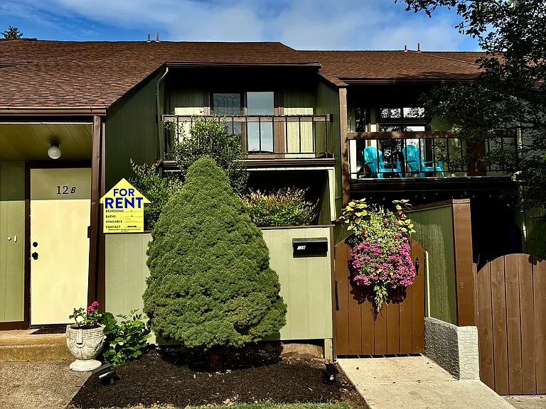 12 Darien #NEW-2ND — Photo 1