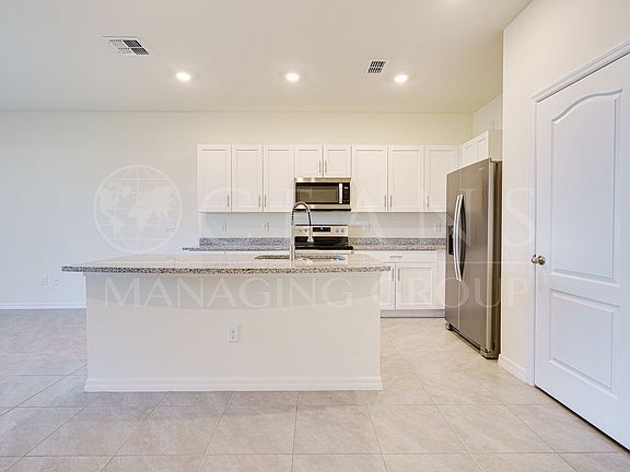 5th image of 155 Reena Dr
