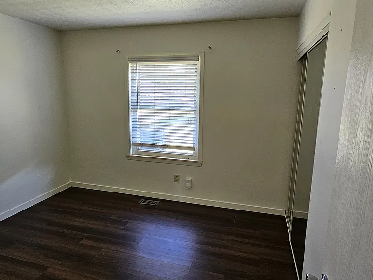 8484 Woodgrove Dr #8484 — Photo 7
