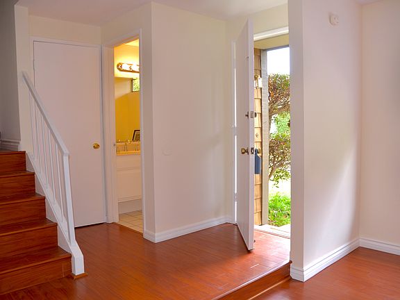 4th image of 1512 Thrasher Ct