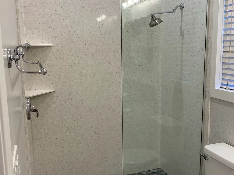 walk-thru shower