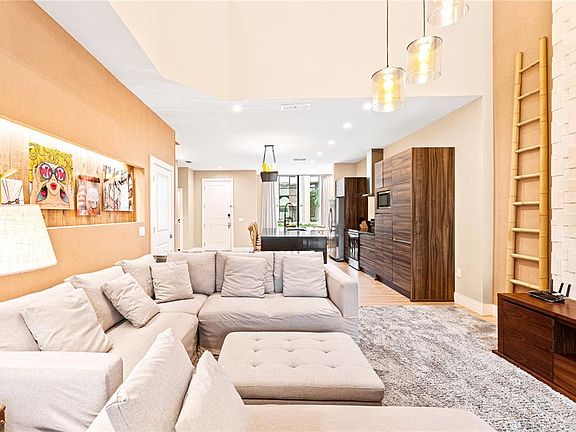 2nd image of 3045 ROCKEFELLER WAY