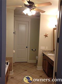 2nd image of 2159 Heritage Dr