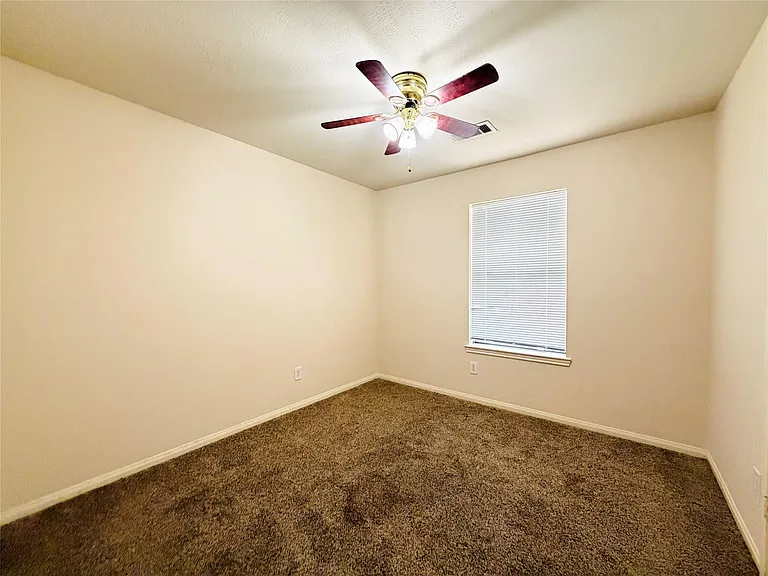 20423 White Poplar Dr — Photo 16