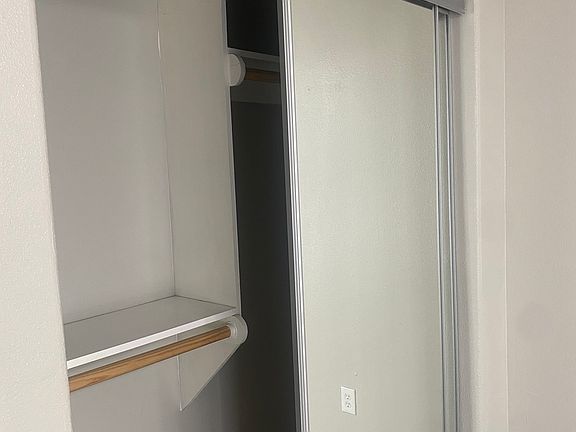 5th image of 800 Benge Dr APT 23