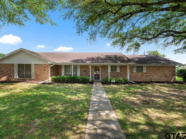 903 Zola St, Quitman, TX 75783