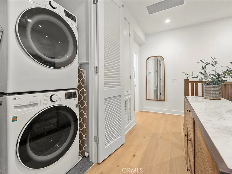 1173 Winslow Ln — Photo 30