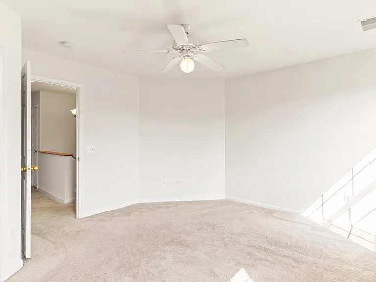 293 Kirby St — Photo 26