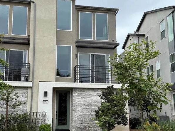 10509 Coupland Way, San Diego, CA 92126