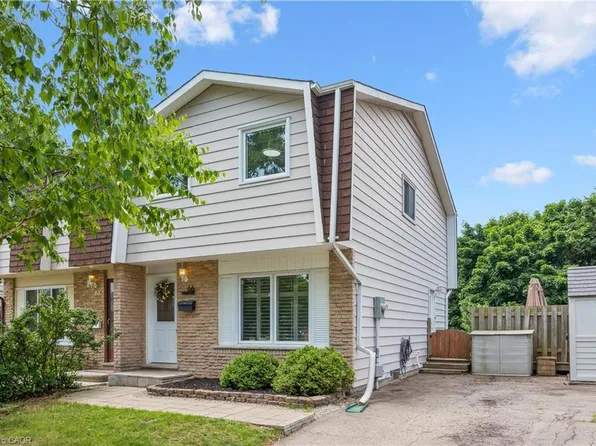 66 Cluthe Cres, Kitchener, ON N2P 1M8