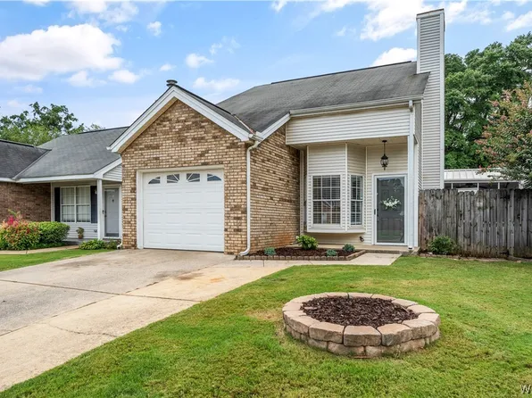 2708 Swallow Ln, Northport, AL 35476