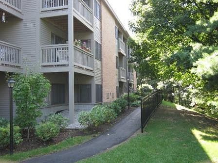 Queen Anne's Gate Apartments