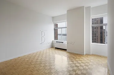 Rented by Bouklis Group