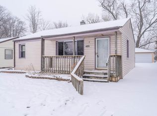 4005 N Park St, Westmont, IL