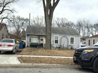 743 N Indiana St, Griffith, IN 46319