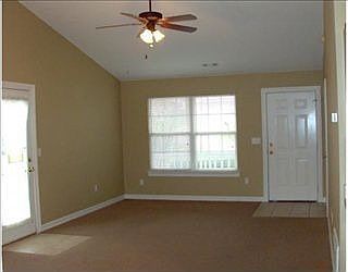 1st image of 821 SW Arrowhead Dr