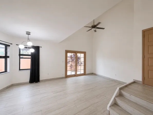 11263 SW 9th Ct, Hollywood, FL 33025