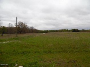 Klumbis Rd, Dowagiac, MI 49047