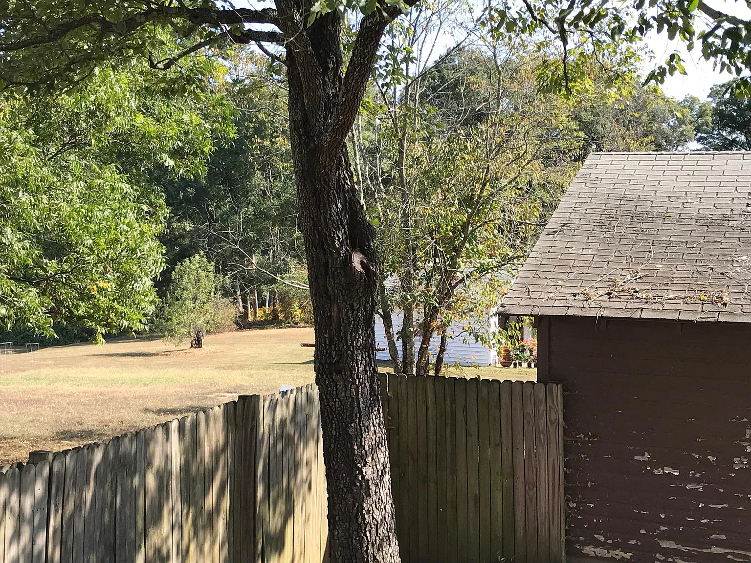 240 E Park Avenue — Photo 2