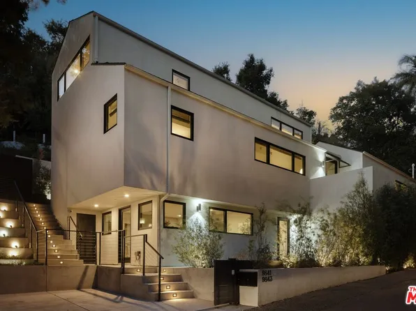 9843 Yoakum Dr, Beverly Hills, CA 90210