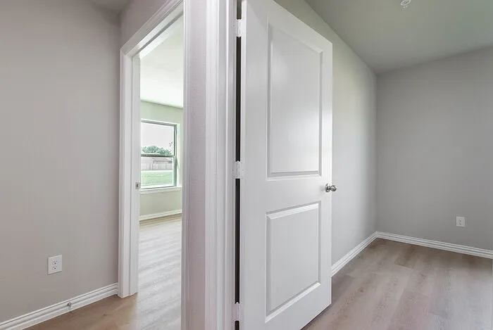 3001 Grey Wolf Cir — Photo 8